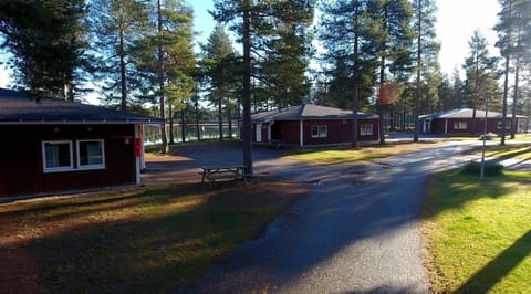 Patio, BBQ facilities, Autumn, On site