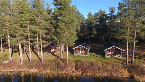 Patio, Bird's eye view, Autumn, On site, Lake view