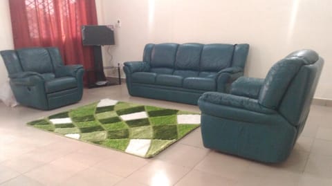 Maison Rose Appartement-Hotel in Douala