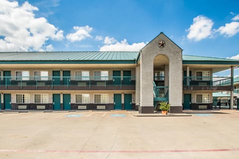 Americas Best Value Inn Fort Worth Hotel in Fort Worth