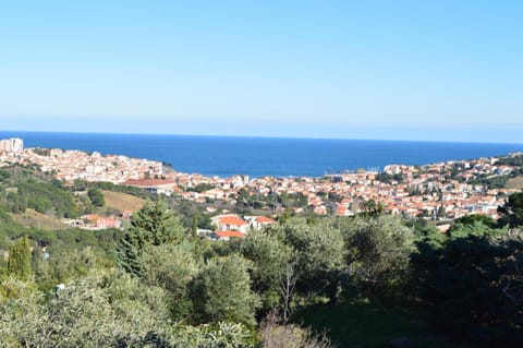 Villa superbe vue sur mer et sur la montagne jardin terrasses Casa in Alt Empordà
