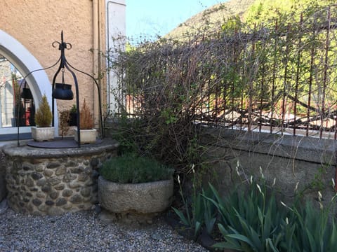 Patio, Garden, Balcony/Terrace