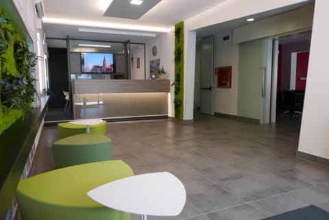 Facade/entrance, Lobby or reception