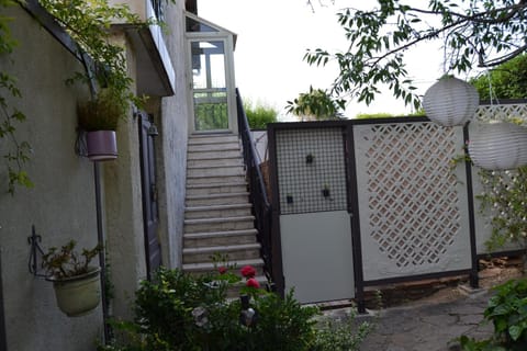 Pavillon de Lubéron Apartment in Provence-Alpes-Côte d'Azur