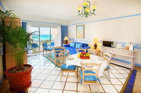 Pueblo Bonito Los Cabos Blanco Beach Resort - All Inclusive Hotel in Cabo San Lucas
