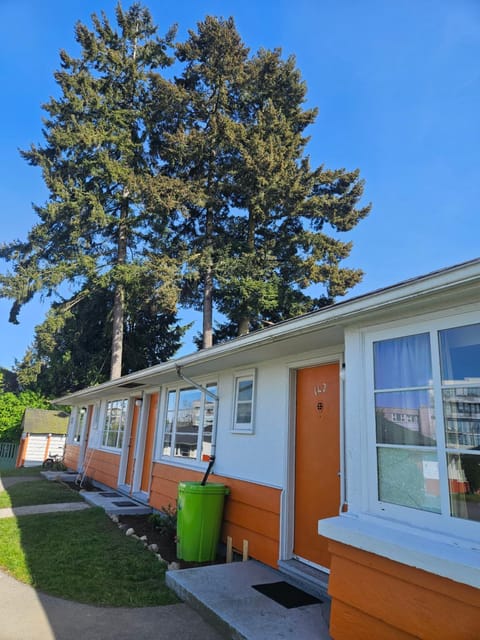 Property building, Garden view