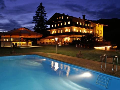Winter, Swimming pool