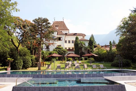 Garden, Hot Tub, Swimming pool