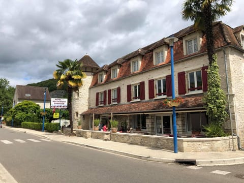 Logis Hotel Grangier Hotel in Occitanie