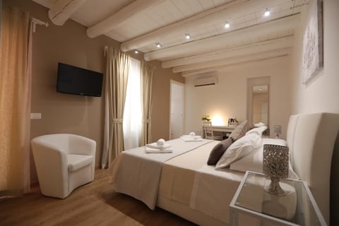 La Maison De Charme ROOMS Bed and Breakfast in Verona