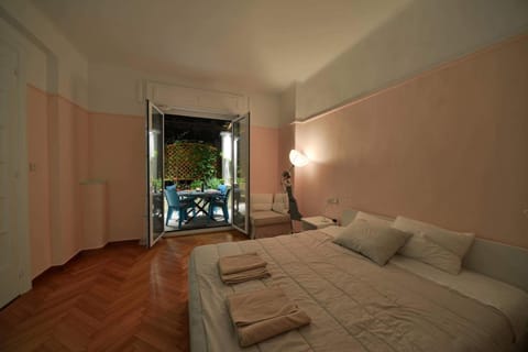 Balcony/Terrace, Seating area, Bedroom