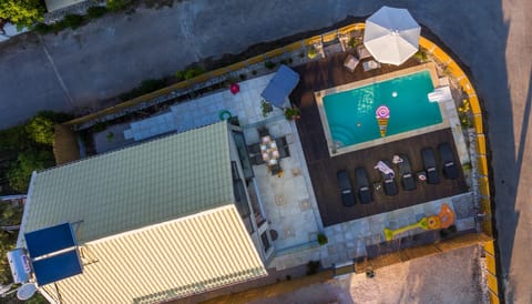 Bird's eye view, Swimming pool