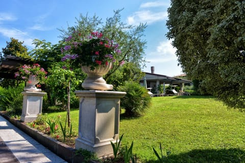 Casa Maria Apartment in Manerba del Garda