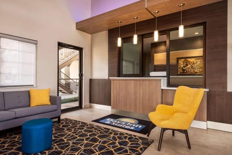 Days Inn & Suites by Wyndham Houston Hobby Airport Hotel in Houston