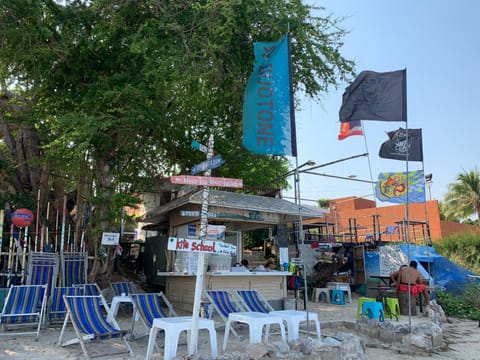 Mexican Beachfront Condo Condo in Nong Kae