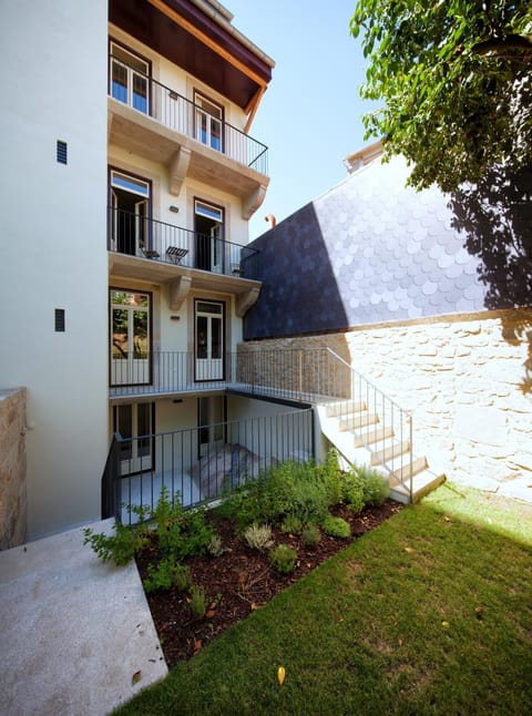 Patio, Garden, Balcony/Terrace