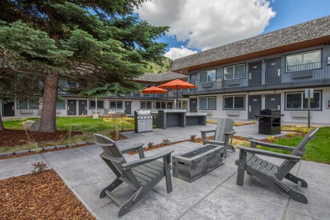 Inner courtyard view