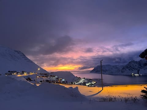 Natural landscape, Winter, Mountain view, Sea view, Sunrise