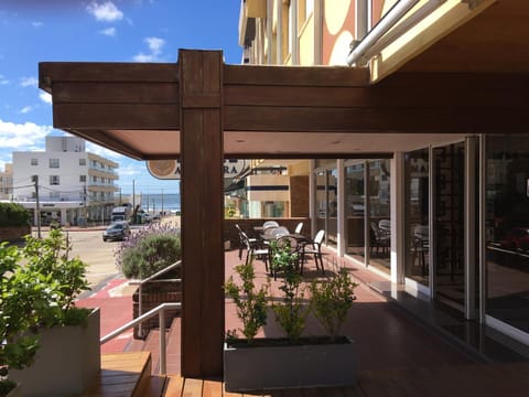 Property building, View (from property/room), Balcony/Terrace