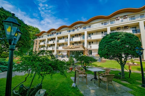 Property building, Garden view