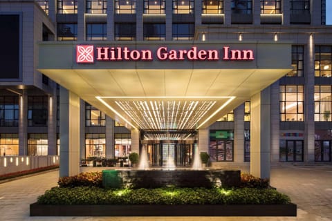 Hilton Garden Inn Shiyan Hotel in Hubei