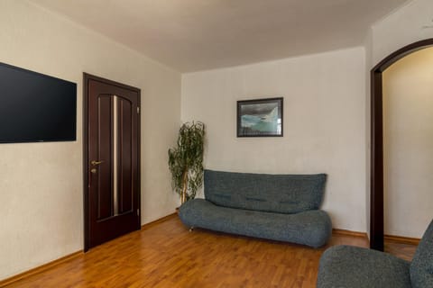 Lux 3-bedroom Most City area Condo in Dnipro