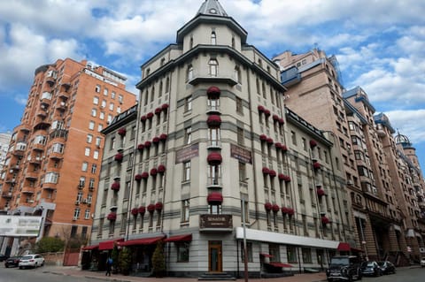 Senator Victory Square Apartment hotel in Kiev City - Kyiv