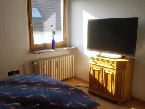 TV and multimedia, Bedroom