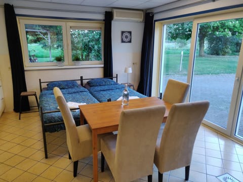 Photo of the whole room, Dining area, Bedroom, Garden view