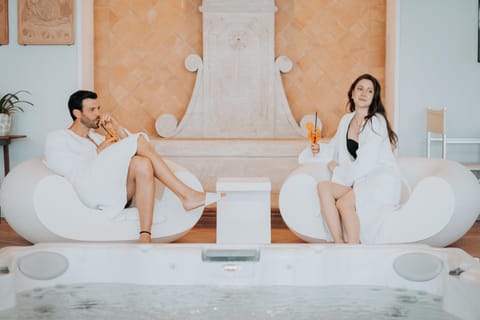 Hot Tub, Spa and wellness centre/facilities, Spa and wellness centre/facilities