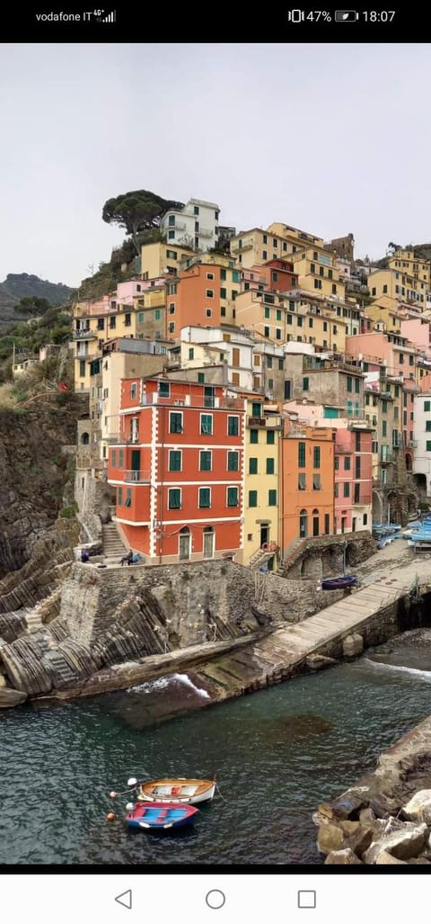 L'Incanto Divino Di fronte solo l'orizzonte! Apartment in Riomaggiore