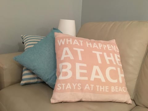 Decorative detail, Seating area