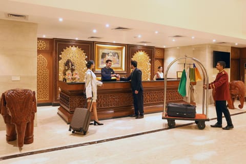 LP Vilas Hotel in Dehradun