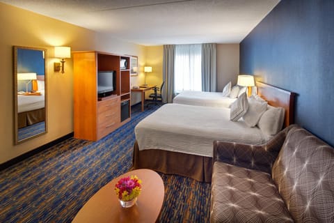 Fairfield Inn & Suites by Marriott Toronto Brampton Hotel in Brampton