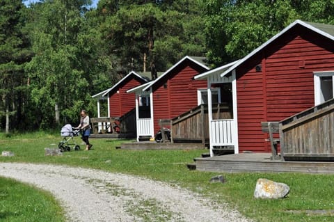 Property building, Neighbourhood