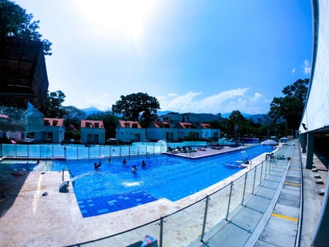 Pool view, Swimming pool