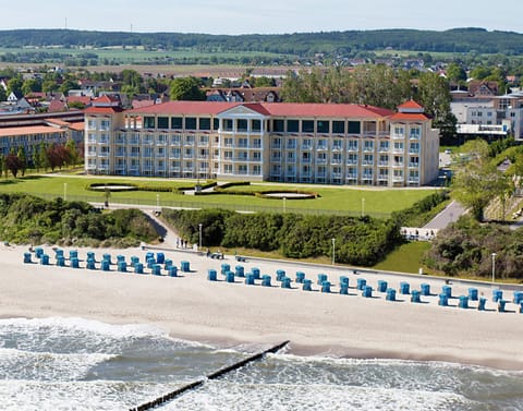 Facade/entrance, Beach