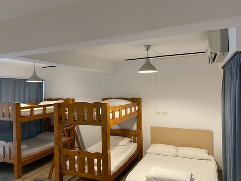 Donghai Cottage Backpack Inn Suite Hostel in Fujian