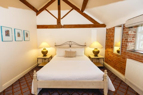 Donington Park Farmhouse Hotel Hotel in South Derbyshire District