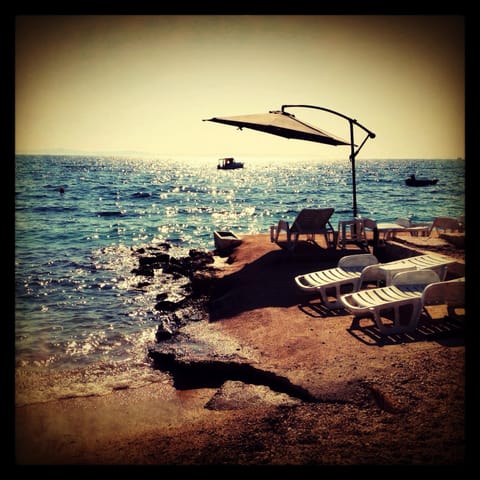 Fishing, Snorkeling, Beach, Windsurfing, Canoeing, Diving