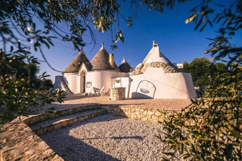 Trullo Terra di Alix House in Province of Taranto