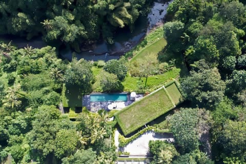 Bird's eye view, Garden view, Pool view, Swimming pool