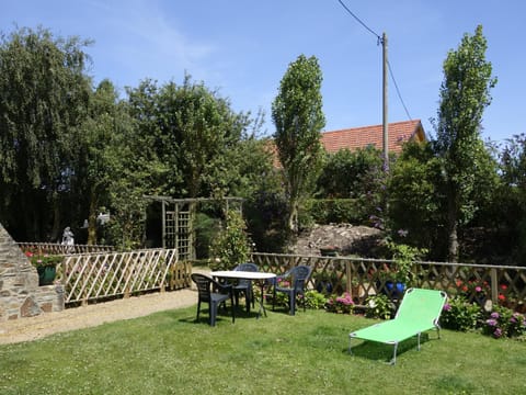 Garden, Inner courtyard view