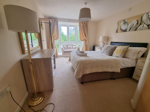 Sky Night Serviced Apartments Condo in Cardiff