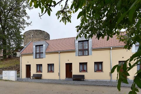 Apartmány Zámek - Vimperk Condo in South Bohemian Region