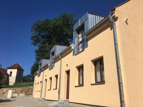 Apartmány Zámek - Vimperk Condo in South Bohemian Region