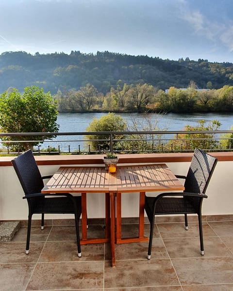 View (from property/room), View (from property/room)