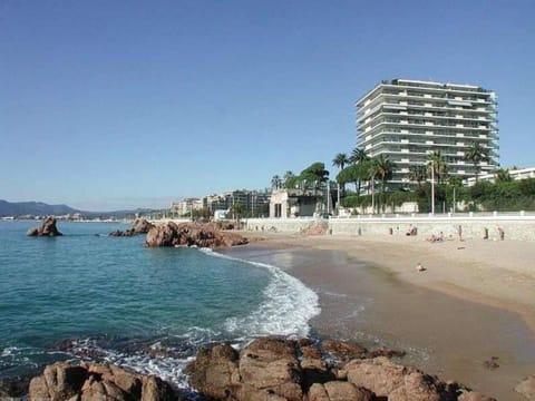 Appartement Chateau de la mer Condominio in Cannes
