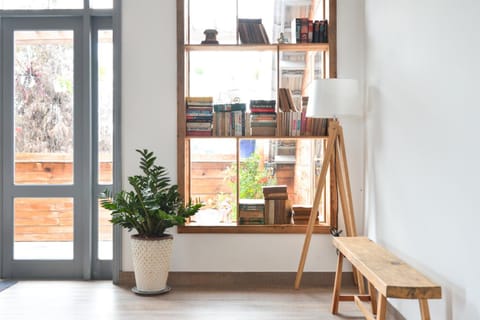 Library, Living room, Seating area