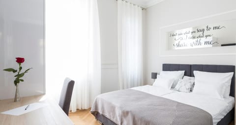 White Rose Apartment Condo in City of Zagreb